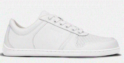 赤足靴で新しい歩き方を体験しよう